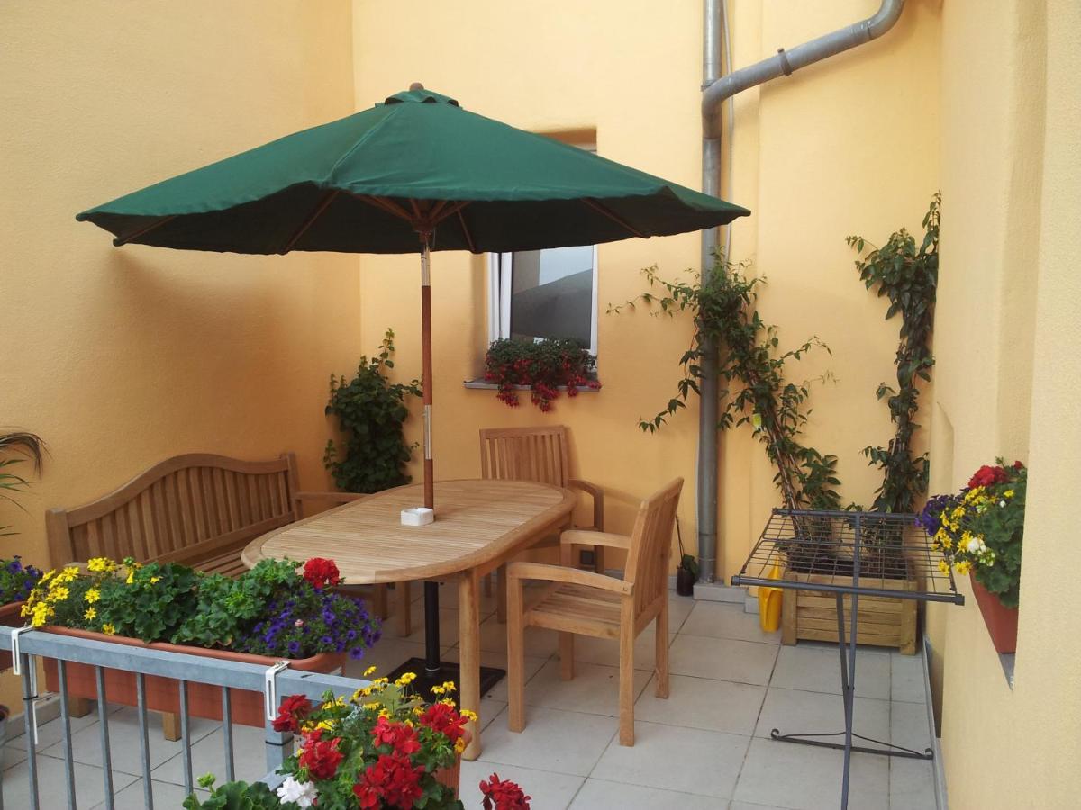 Am Spittlerturm Appartement Neurenberg Buitenkant foto